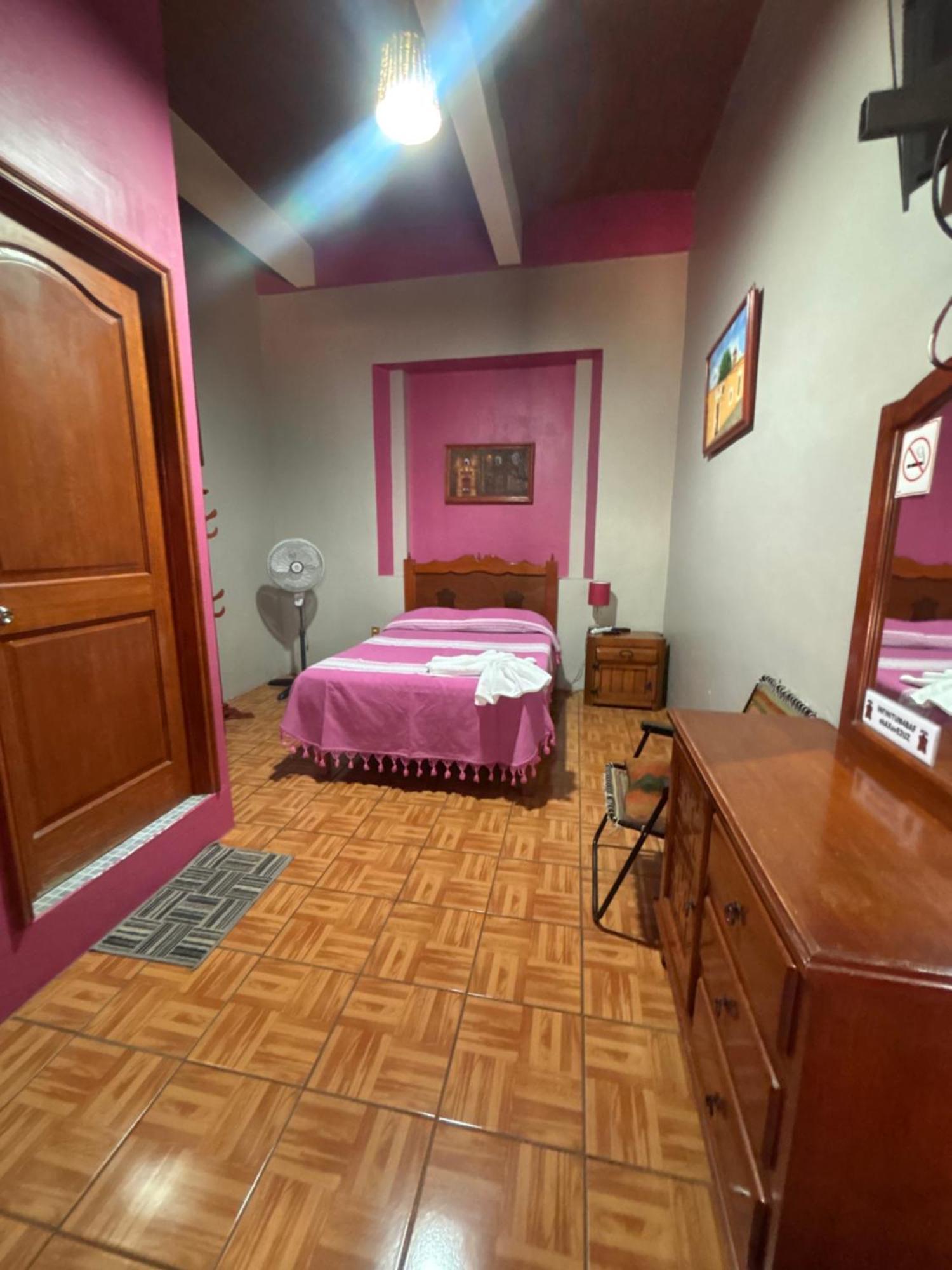 Hotel Posada "Mi Rosita" Oaxaca Экстерьер фото