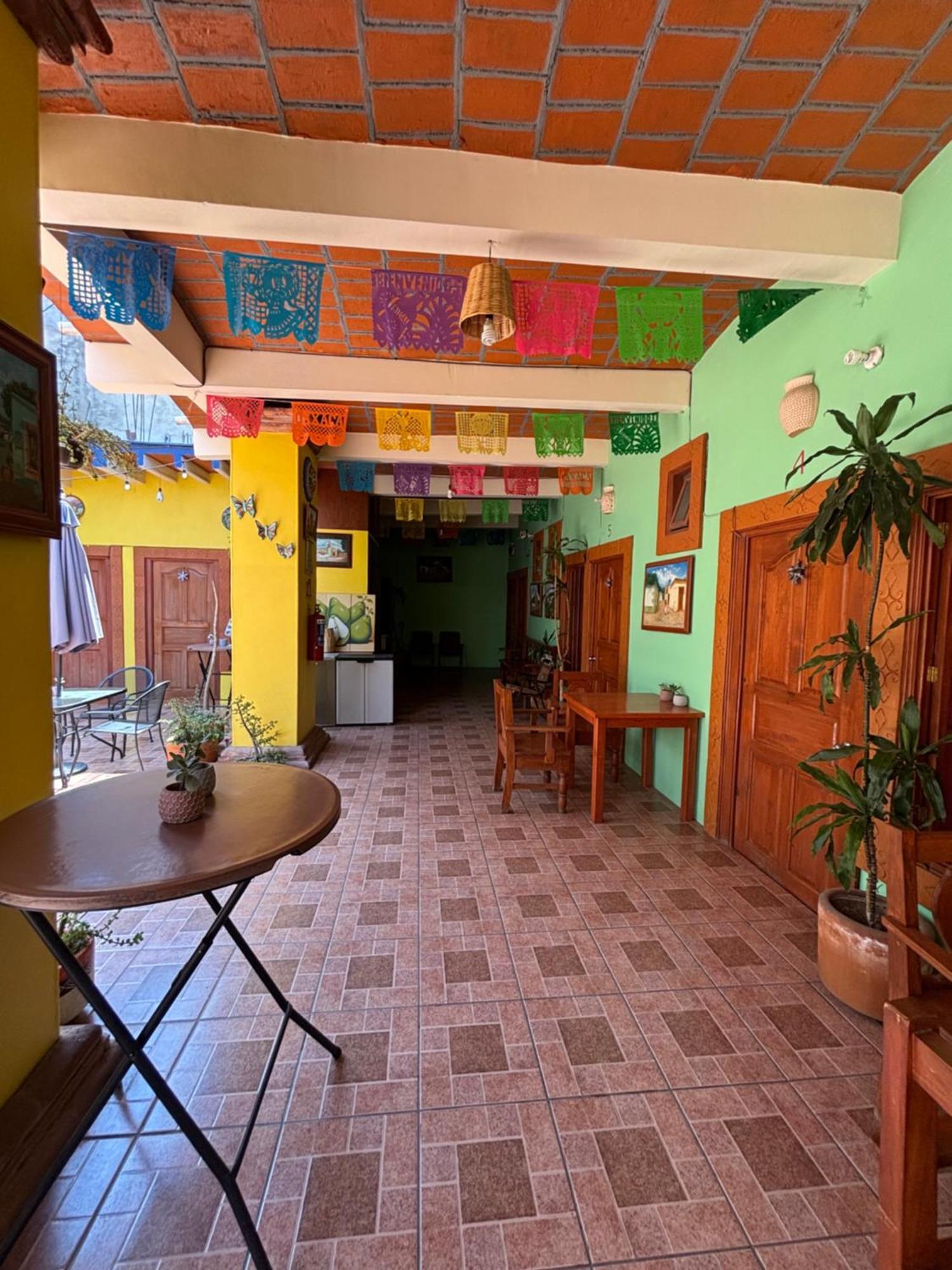 Hotel Posada "Mi Rosita" Oaxaca Экстерьер фото
